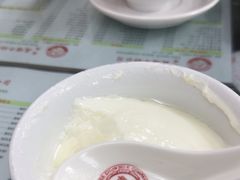 -义顺牛奶公司