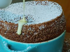 -ROAST coffee & eatery
