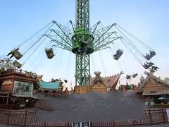 -七彩云南欢乐世界