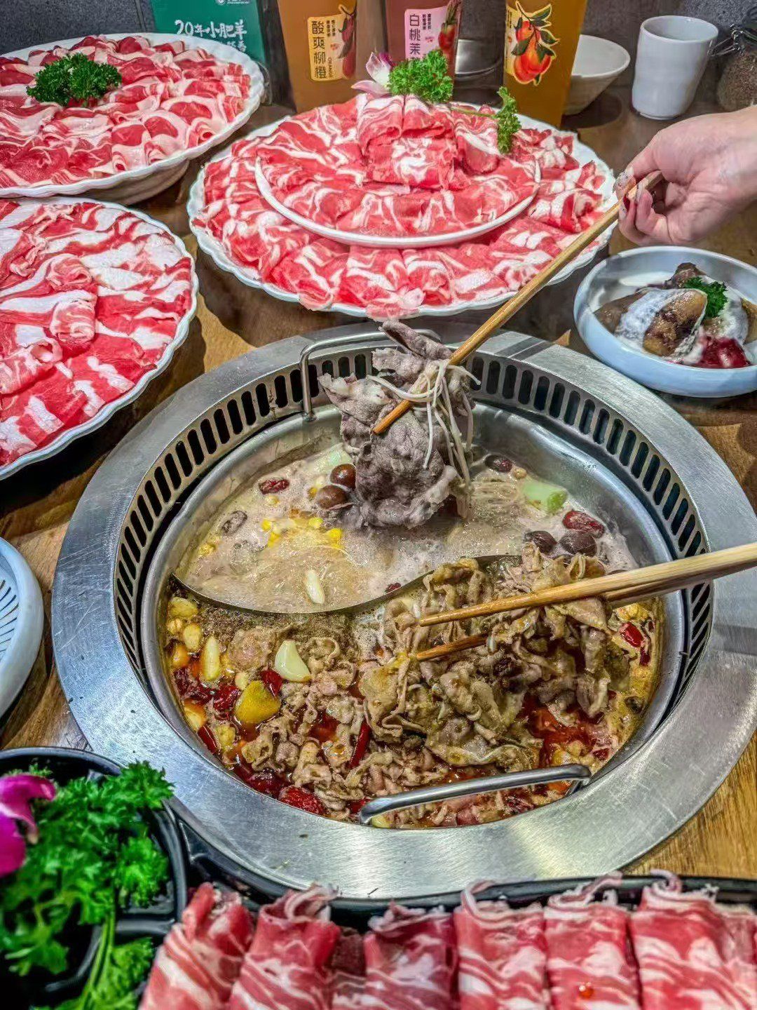 好吃上瘾的火锅店推荐 小肥羊火锅一如既