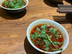 -万记麻辣烫国展总店