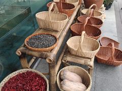 -品鲜村农家菜·阳澄湖大闸蟹(总店)