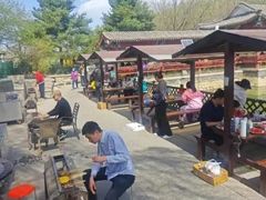 -尚庄度假村·庭台树下·户外烧烤·团建CS·轰趴营地(上庄水库店)
