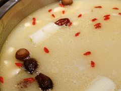 -快乐小羊·内蒙牛羊肉火锅(流花中心店)