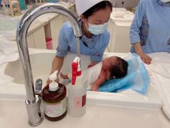 -爱帝宫月子中心(罗湖别墅院)