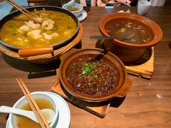 -有红鸡毛店·川菜(建设路店)