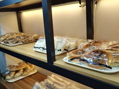 -韩国利尔面包(桂林路店)