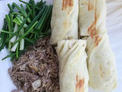 虾酱卷子-渔民船说·北塘海鲜·天津菜·海肠捞饭(北塘古镇店)