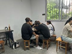 -依云煎包店