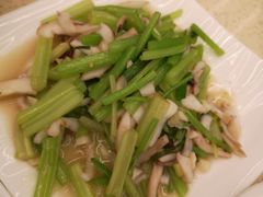 -渔中舟海鲜大排档(普陀沈家门店)