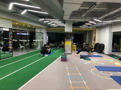 -CXFIT 陈徐健身工作室(凯旋店)