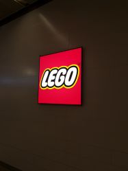 -乐高授权专卖店(浦东嘉里城店)
