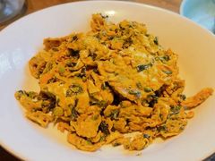 香椿炒蛋-鱼食饭稻·苏浙土菜17年老馆子(平江路店)