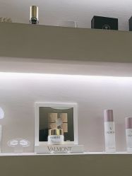 -VALMONT·若嫚蝶国际美肤中心