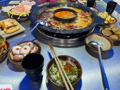 -扎起市井老火锅(乐山总店)