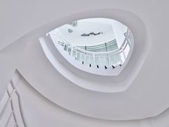 -莫内艺术岛海景咖啡