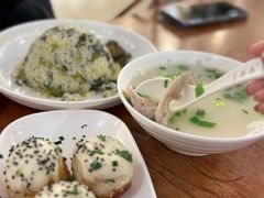 -三两春肚肺汤(崂山路店)