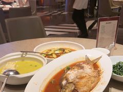 -艳阳天·非遗楚菜(武汉客厅店)