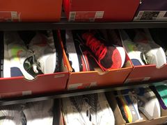 -百联奥特莱斯广场(南京店)