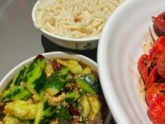 -龙巢盱眙龙虾·牛蛙·烧烤宵夜(八卦岭店)