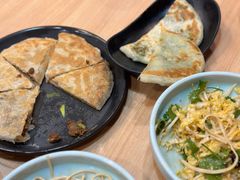 -宏状元现熬粥·京味菜(黄寺大街店)