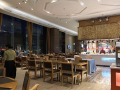 -威珀斯酒店·珀萃美食餐厅 | 海鲜刺身·现烤生蚝·特色烤肉