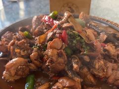 -八两八金·莱芜特色炒鸡(市南漳浦路店)