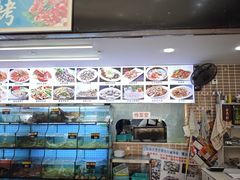 -覃记海鲜美食餐厅