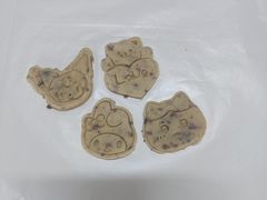 -三只小羊蛋糕DIY烘焙·拼豆·银饰(光谷店)