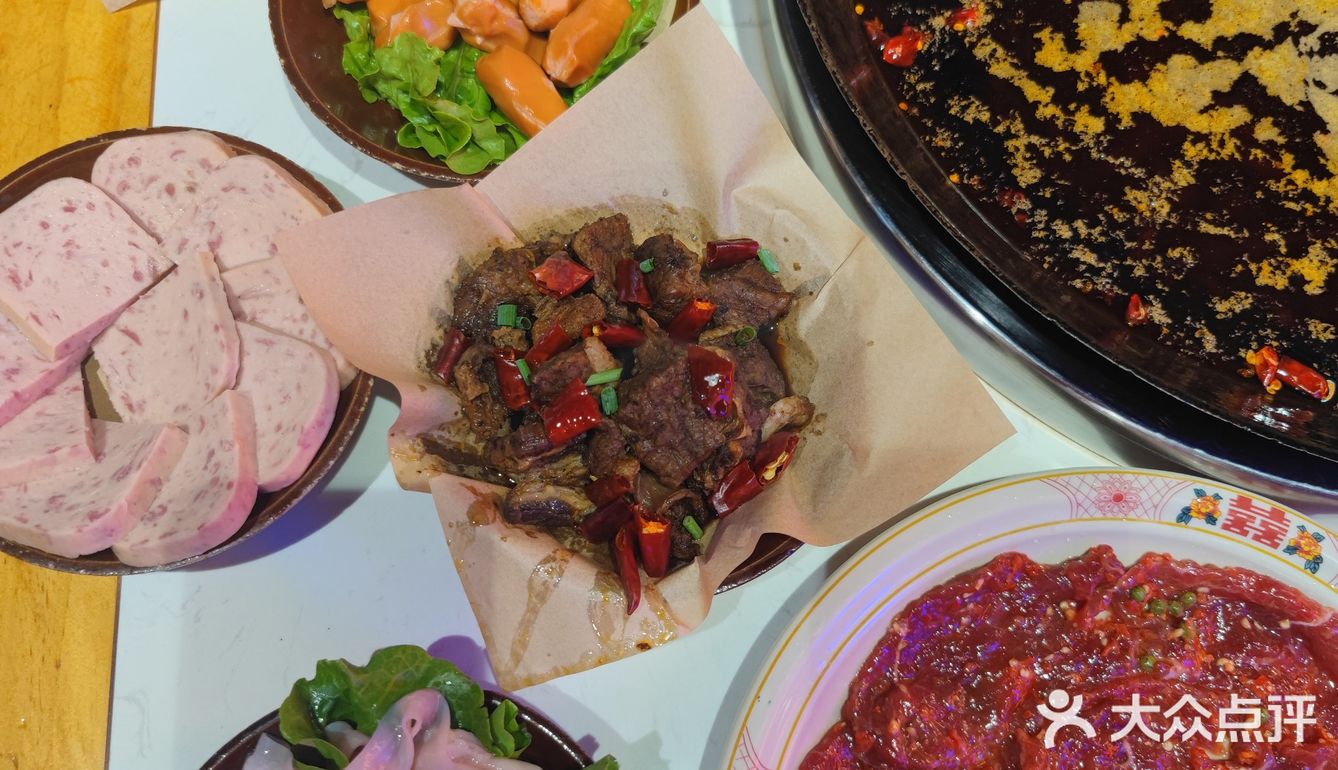 开在成都西宸天街“五年老店”的重庆老火锅