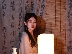 -五一换装自拍馆