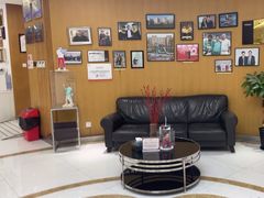 -雅悦齿科(顾村公园店)