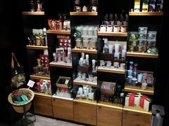 零售区-星巴克(苏州泰华店)