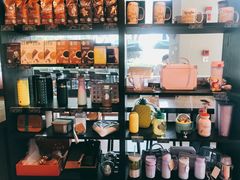零售区-星巴克(宁波波特曼店)