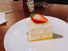 榴莲蛋糕-UPPER KITCHEN(延安路店)