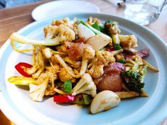 脆皮肉辣炒椰菜花-中8楼风尚云南菜(颐堤港店)