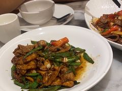 -小菜园新徽菜(宜兴八佰伴店)