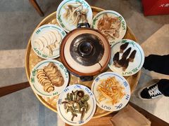 -一坐一忘云南菜(嘉里中心店)