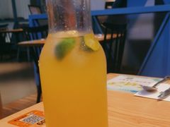 -菲滋意式餐厅(临平万达店)