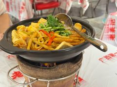 -老表记广西宵夜螺蛳鸭脚煲(东盟店)
