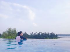 -三岔湖环球融创天堂洲际酒店水乐园