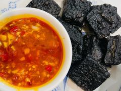 油炸臭豆腐-新新湘菜馆(新中街二条店)