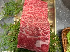 -草家酱蟹炭火烤肉店(珲春南路二店)