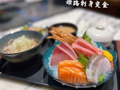 -家贺屋刺身寿司专门店