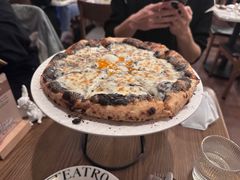 黑松露披萨-IL TEATRO 精品意大利餐厅