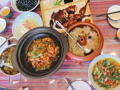 -老滇山寨•云南特色菜•地方菜•民族风情歌舞表演(金碧店)