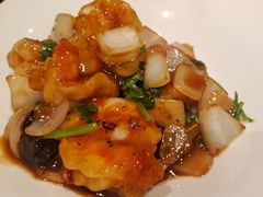 黑蒜大千爆虾球-北京四季酒店·采逸轩