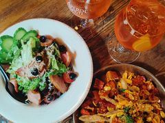 -SISTERS BAR RESTAURANT川意酒馆(嘉善老市H楼店)