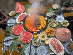 -五里关火锅(上海鑫耀·光环Live店)