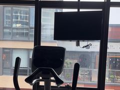 -豪逸健体(中骏广场店)